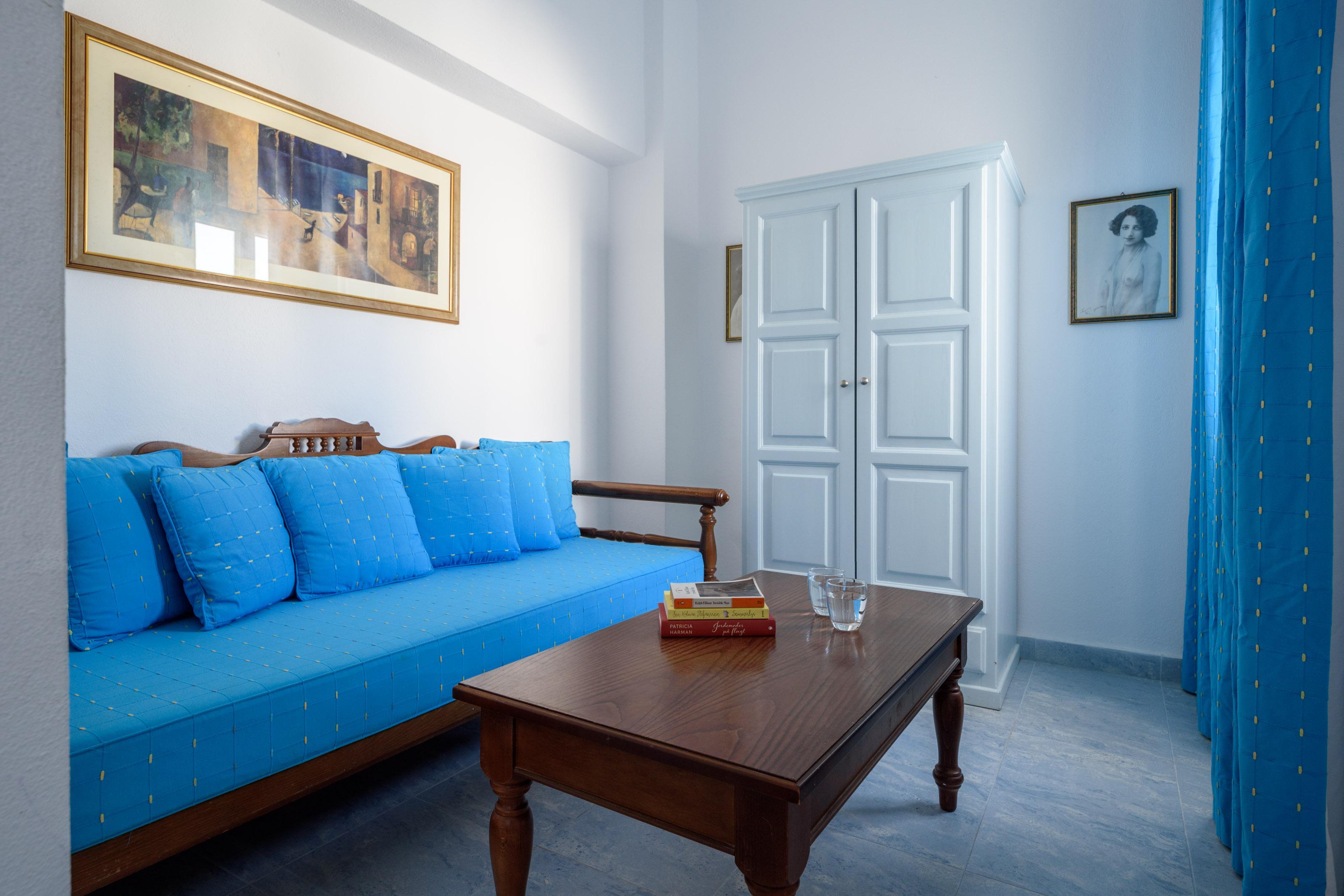 Alesahne Beach Hotel Kamári Zewnętrze zdjęcie
