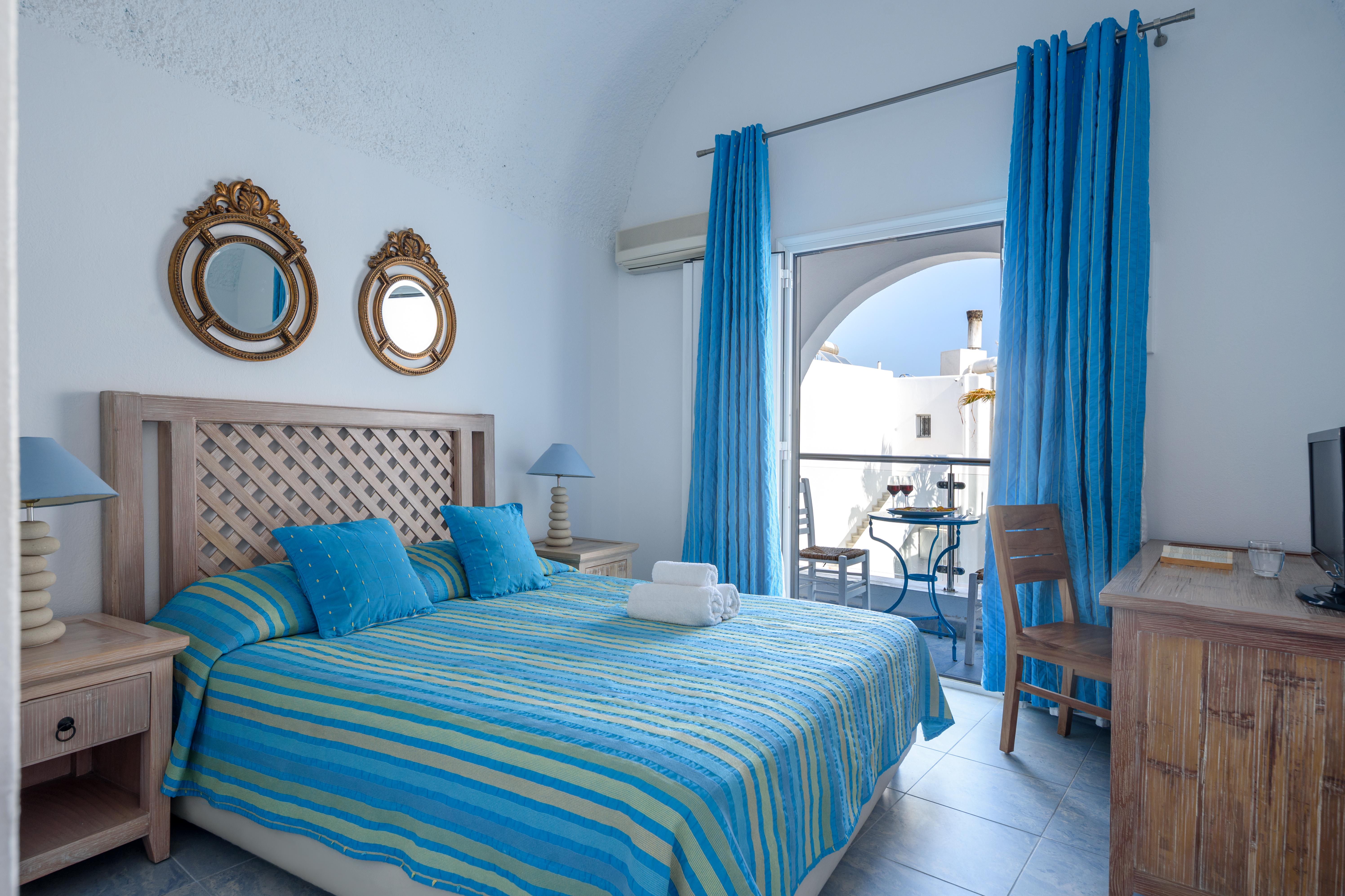 Alesahne Beach Hotel Kamári Zewnętrze zdjęcie