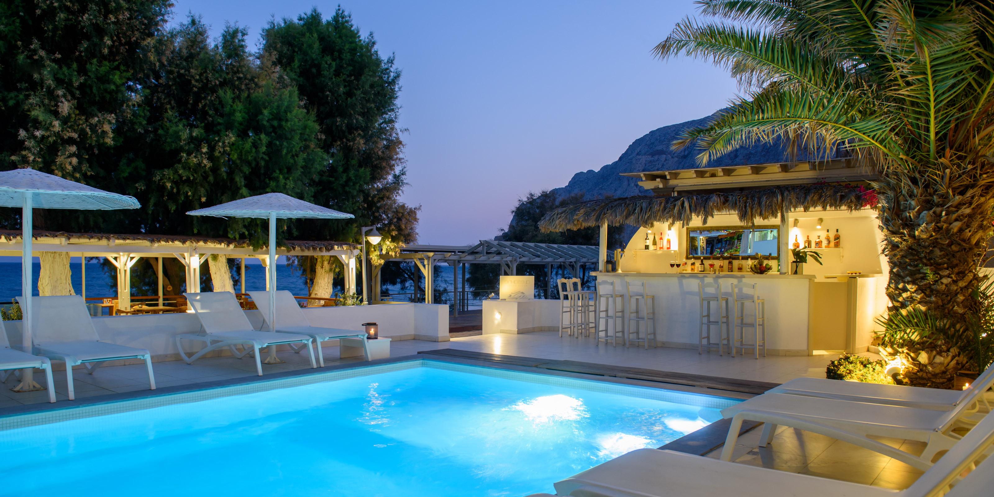 Alesahne Beach Hotel Kamári Zewnętrze zdjęcie