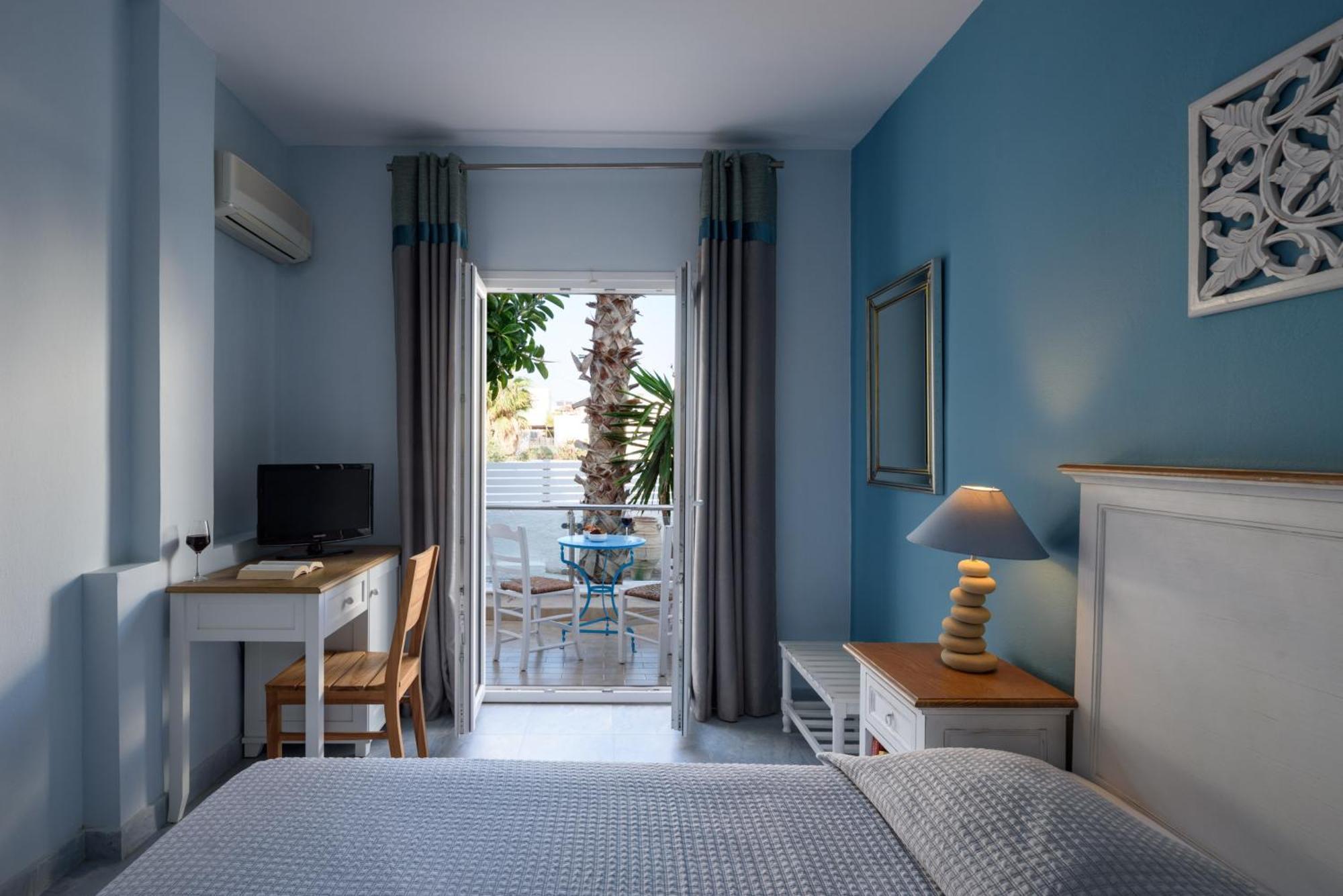 Alesahne Beach Hotel Kamári Pokój zdjęcie